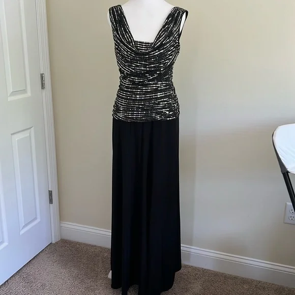 green emerald velvet dress R&M Richards 1328 Long Formal Beaded Waist Dress